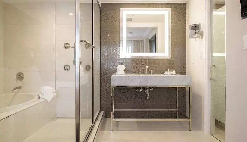 Woodcrest Hotel Cupertino