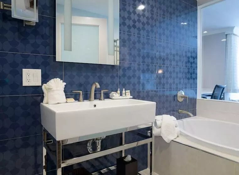 Woodcrest Hotel Cupertino