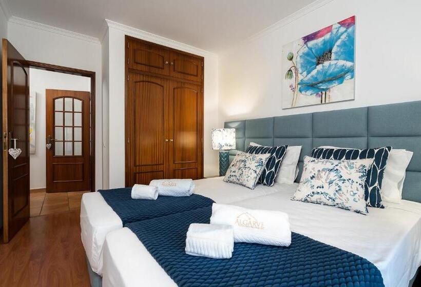 Sea La Vie Beach & Golf Apartment