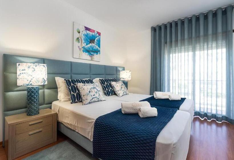 Sea La Vie Beach & Golf Apartment