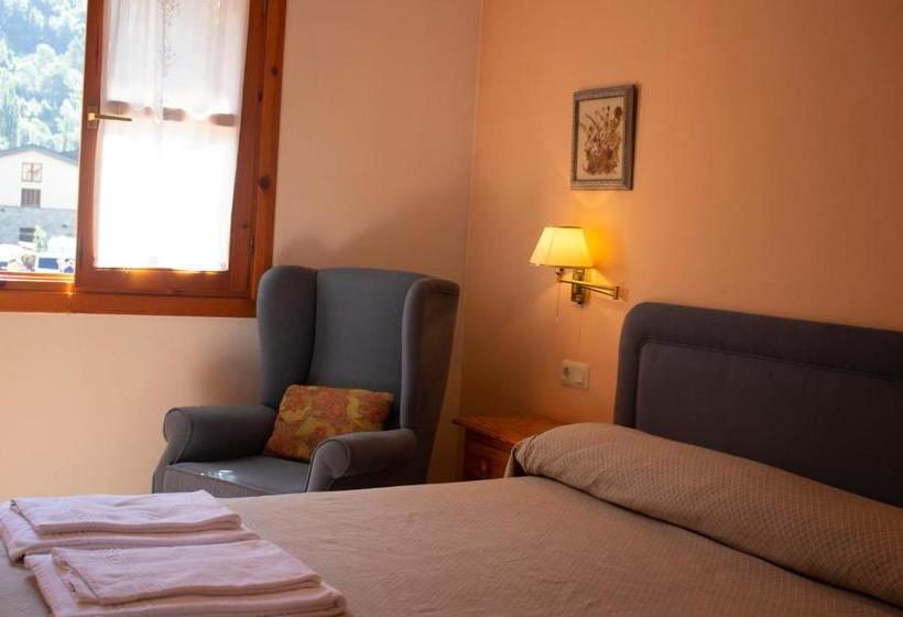 Apartamentos Ball Benas Benasque