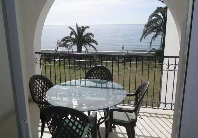 Apartamentos Hacienda Beach