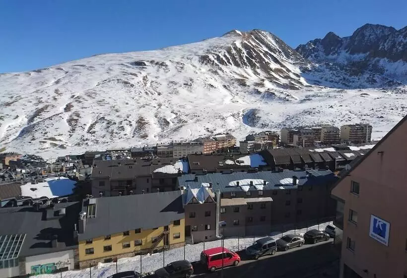 Apartaments Turistics Manzano