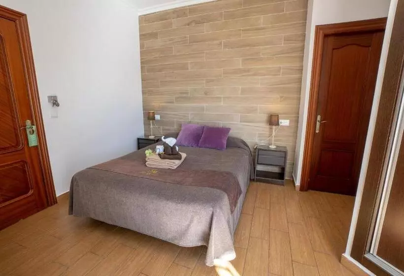 Hostal Casa Mercedes