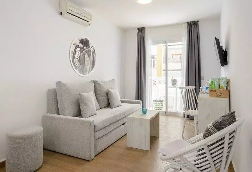 فندق فئة نجمة واحدة Vibra Lei Ibiza - Adults Only