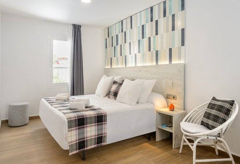 簡易ホテル Vibra Lei Ibiza - Adults Only