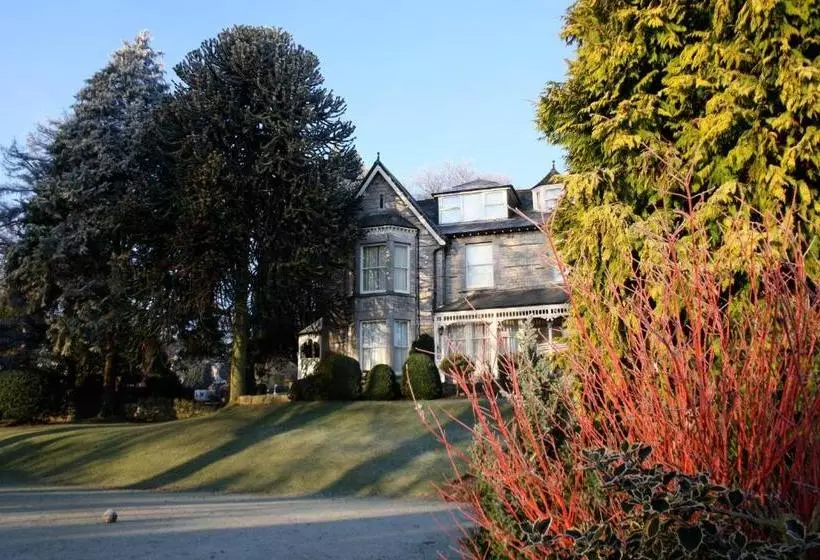 ホテル Clare House