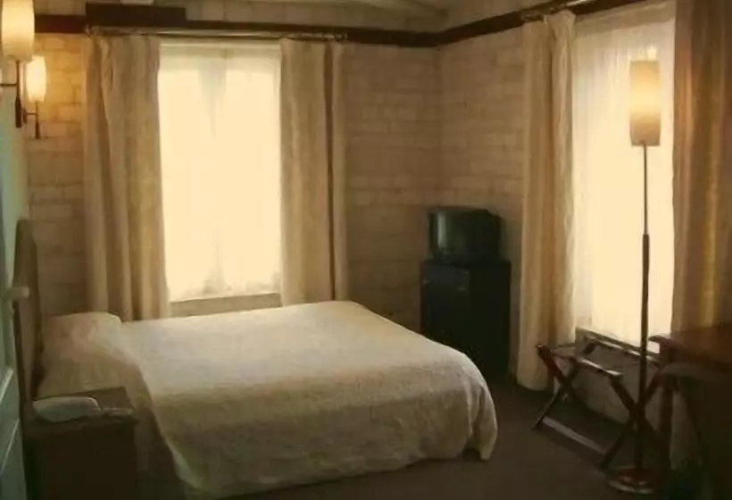 هتل Hôtel Jean De Bruges