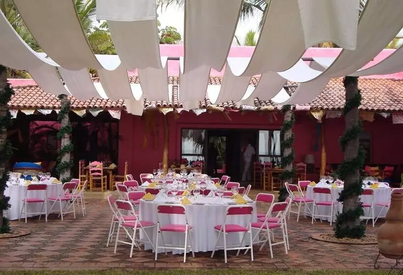 호텔 Las Alamandas