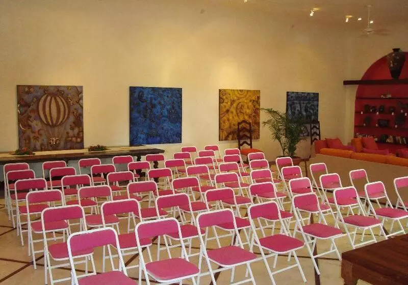 호텔 Las Alamandas