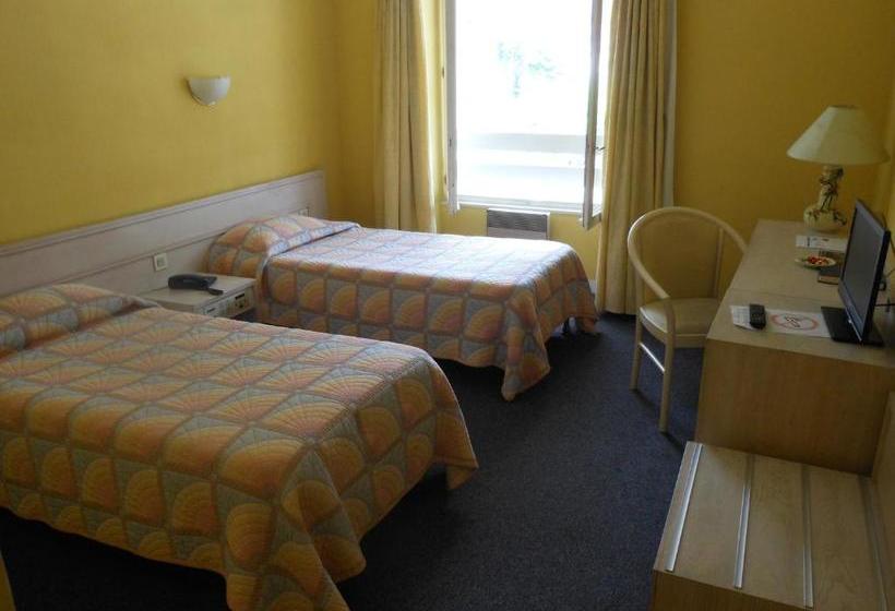 ホテル Le Central