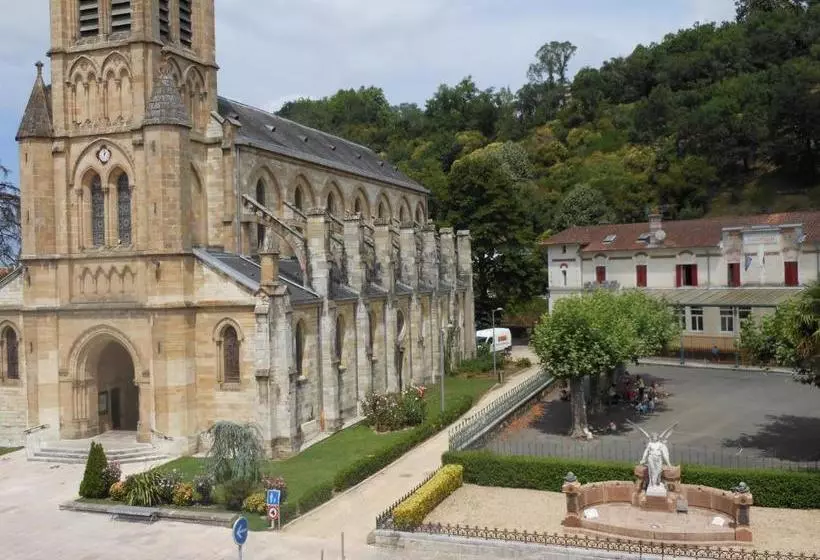 בית מלון כפרי Le Central