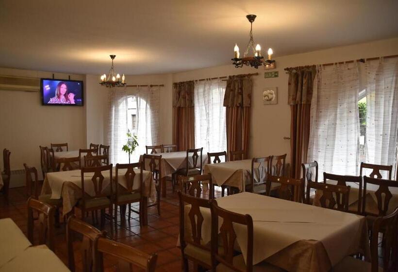 ホテル Los Acebos Cangas