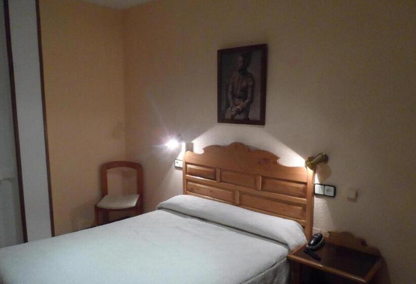 Отель Los Hidalgos