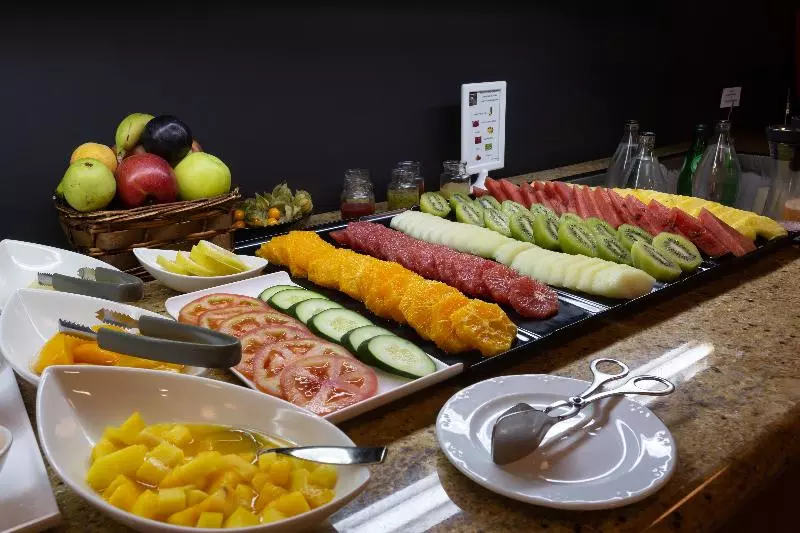 هتل Monte Carmelo