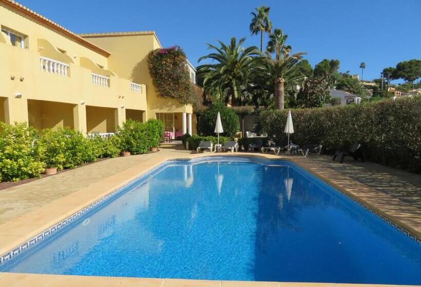 בית מלון כפרי Montemar