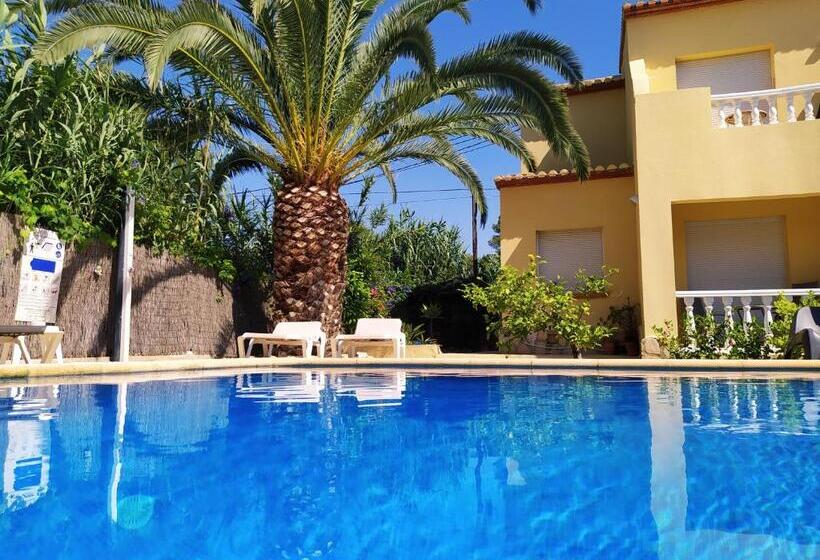 בית מלון כפרי Montemar