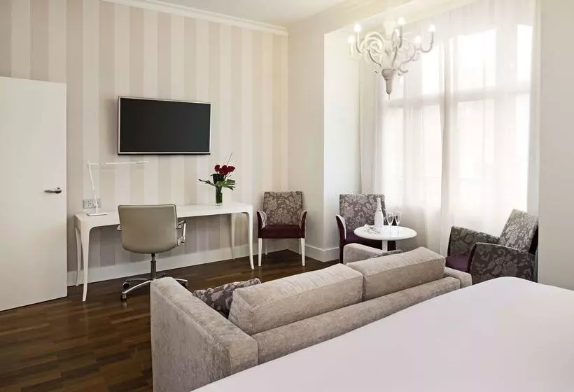 هتل NH Collection Madrid Abascal