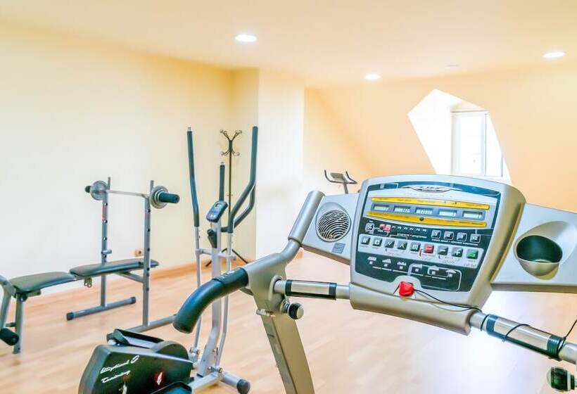 هتل Ponferrada Plaza