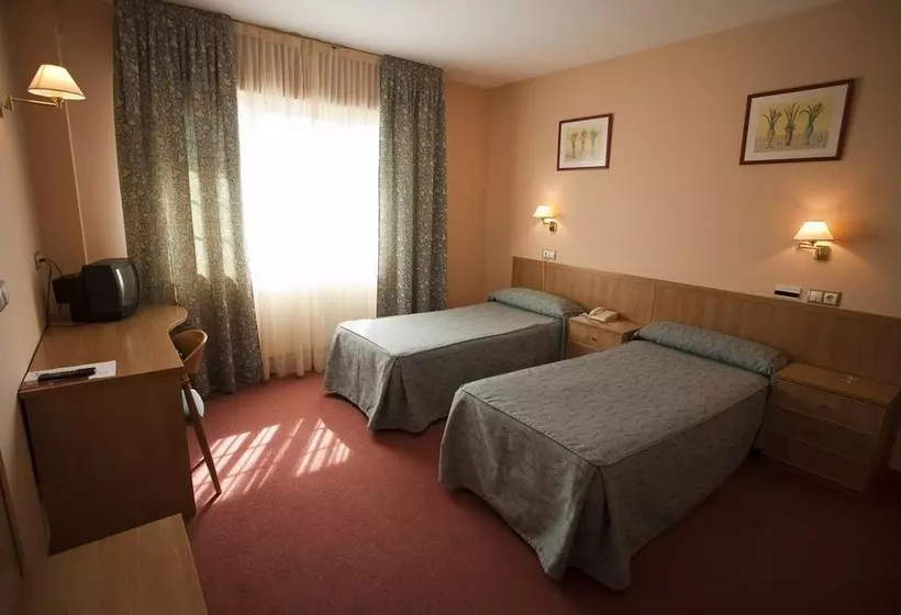 هتل Restaurante La Alhama