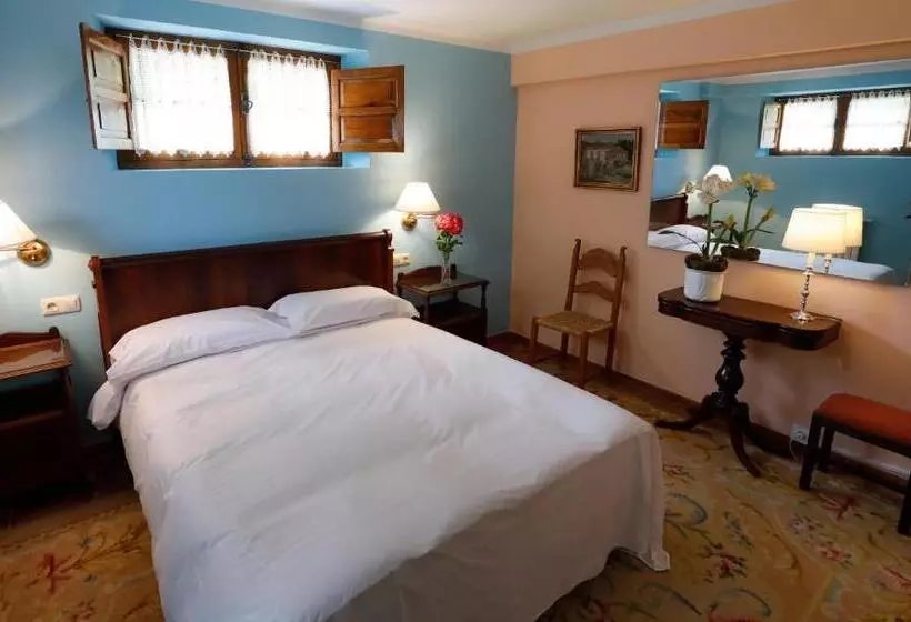 田舎風ホテル Hontoria