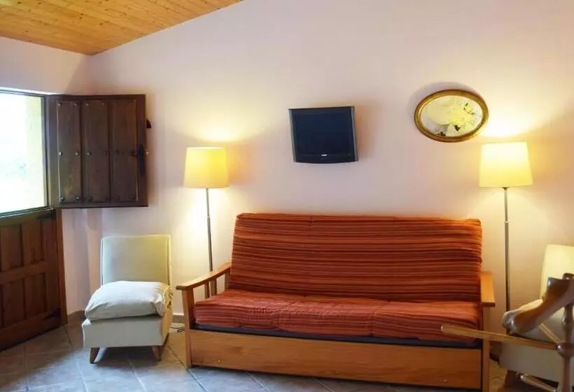 田舎風ホテル Hontoria