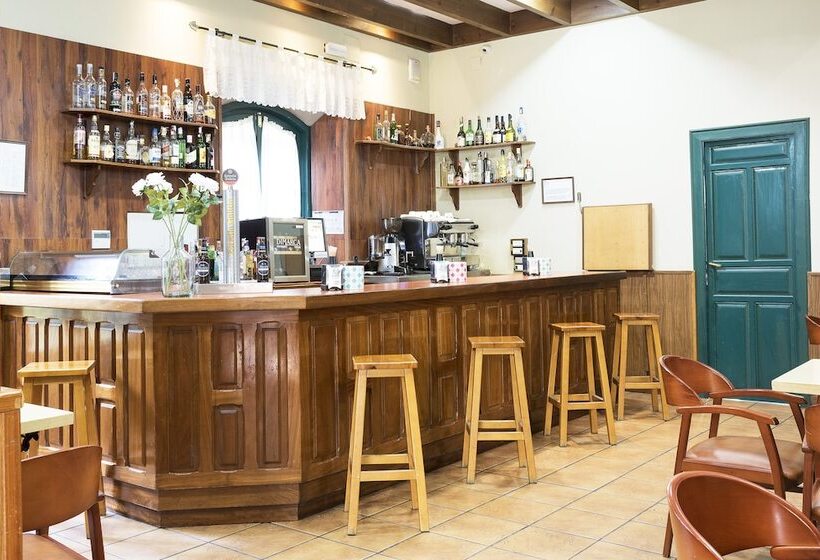 Hospedium Hotel Rural Soterraña