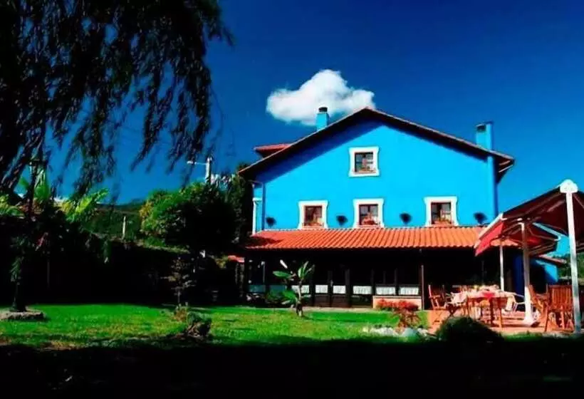 בית מלון כפרי La Casona De Nueva