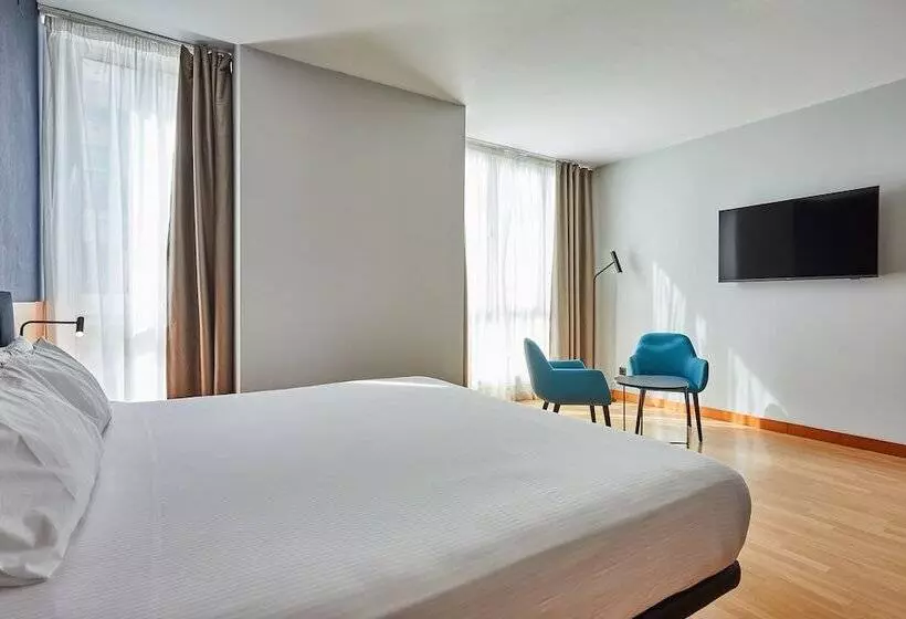 Отель Silken Sant Gervasi