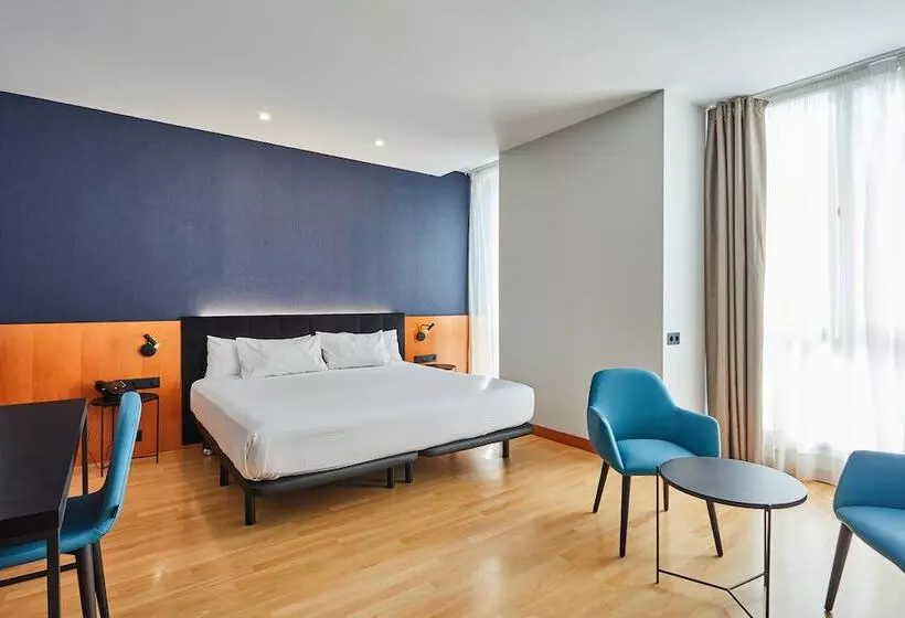 Отель Silken Sant Gervasi