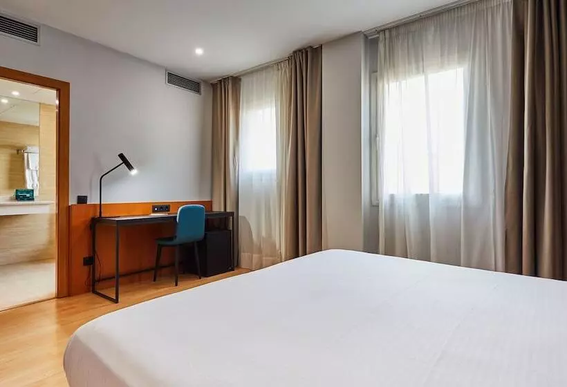 Отель Silken Sant Gervasi