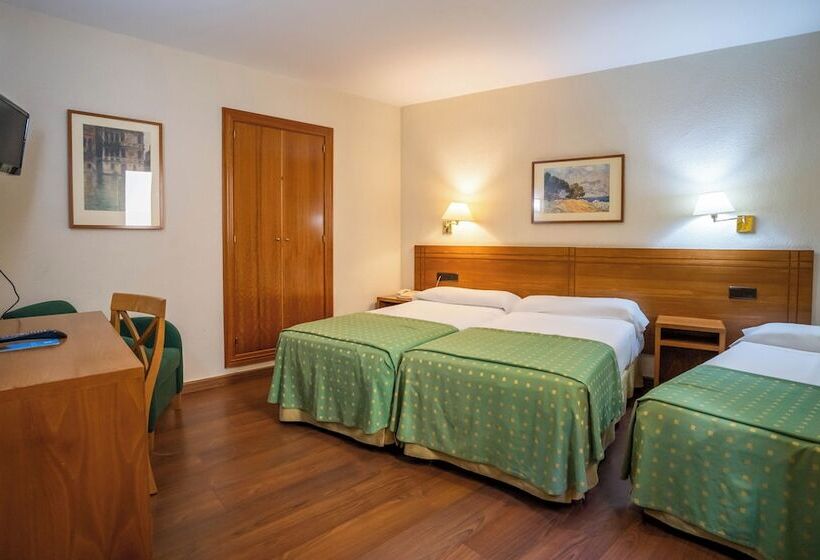 酒店 Yit Conquista De Toledo