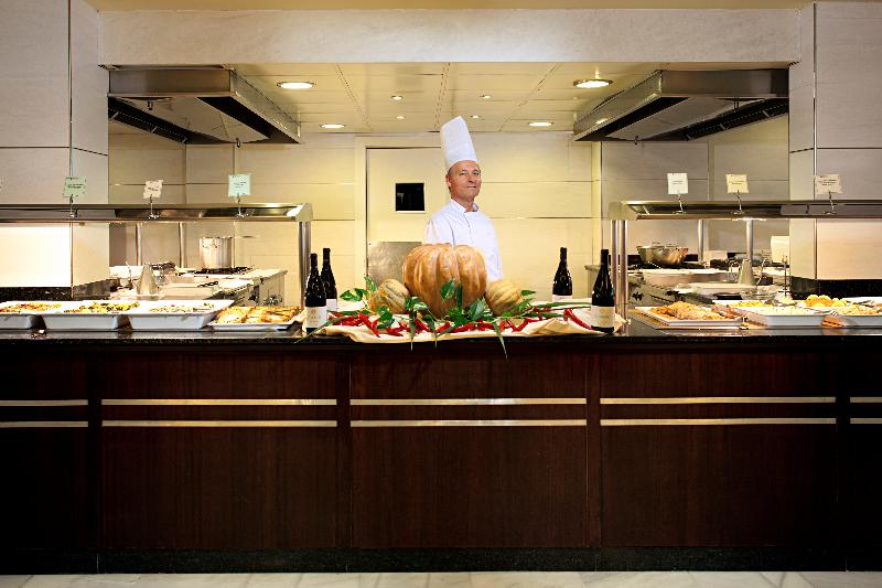 Ona Marinas De Nerja Spa Resort