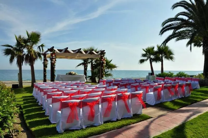 Ona Marinas De Nerja Spa Resort