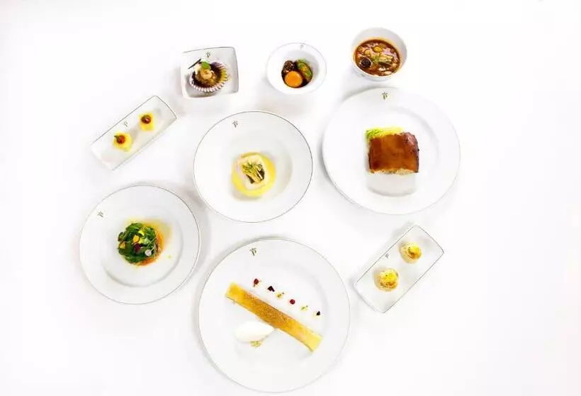 Parador De Santillana Gil Blas