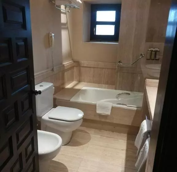 Parador De Santillana Gil Blas