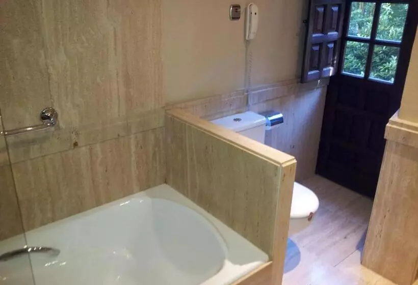 Parador De Santillana Gil Blas