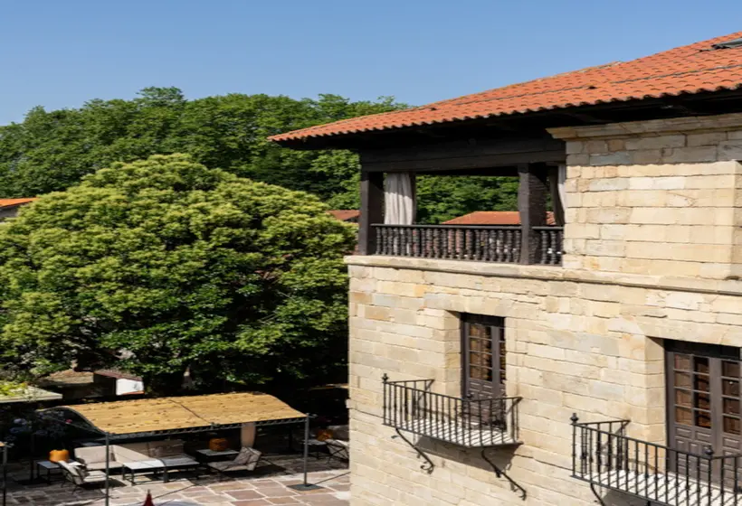 Parador De Santillana Gil Blas