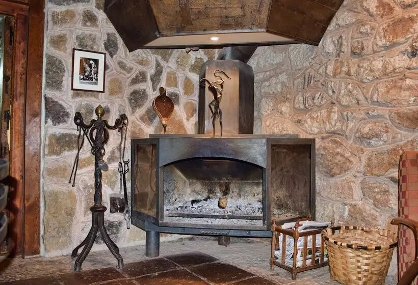 پانسیون Real Posada De La Mesta