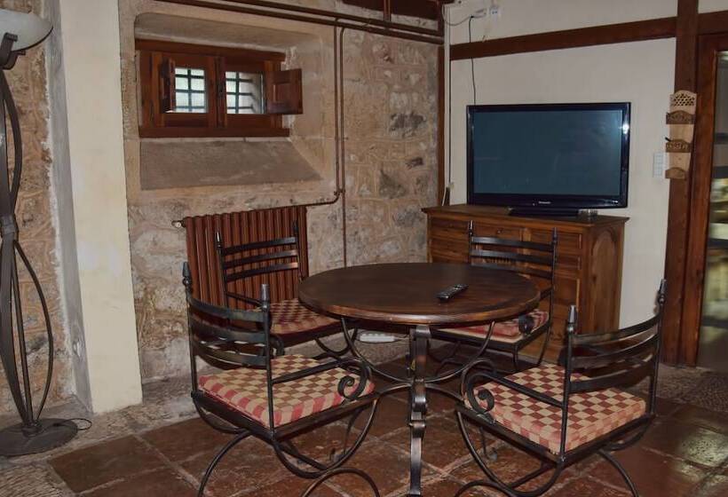 膳宿费 Real Posada De La Mesta