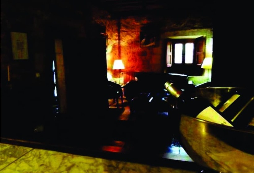 膳宿费 Real Posada De La Mesta