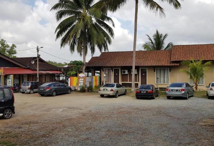 Hotel Spot On 90012 Cerana Villa Resort & Medan Ikan Bakar