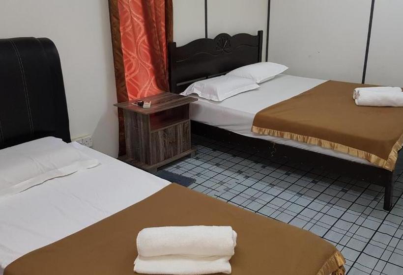 Hotel Spot On 90012 Cerana Villa Resort & Medan Ikan Bakar