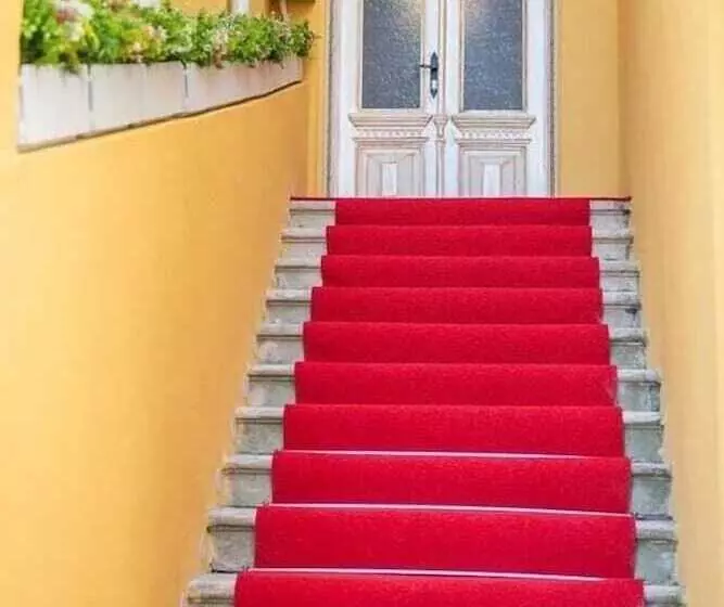 Hotelli Otantik Shumen