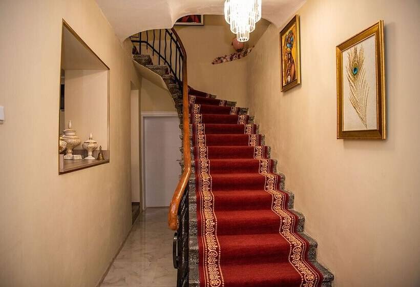 酒店 Otantik Shumen