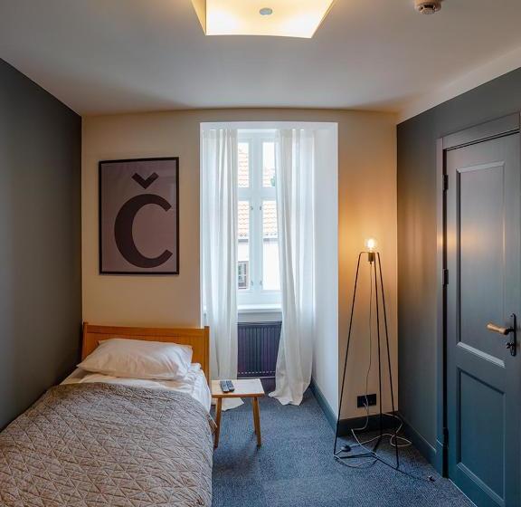 هتل Vanadziņa Māja