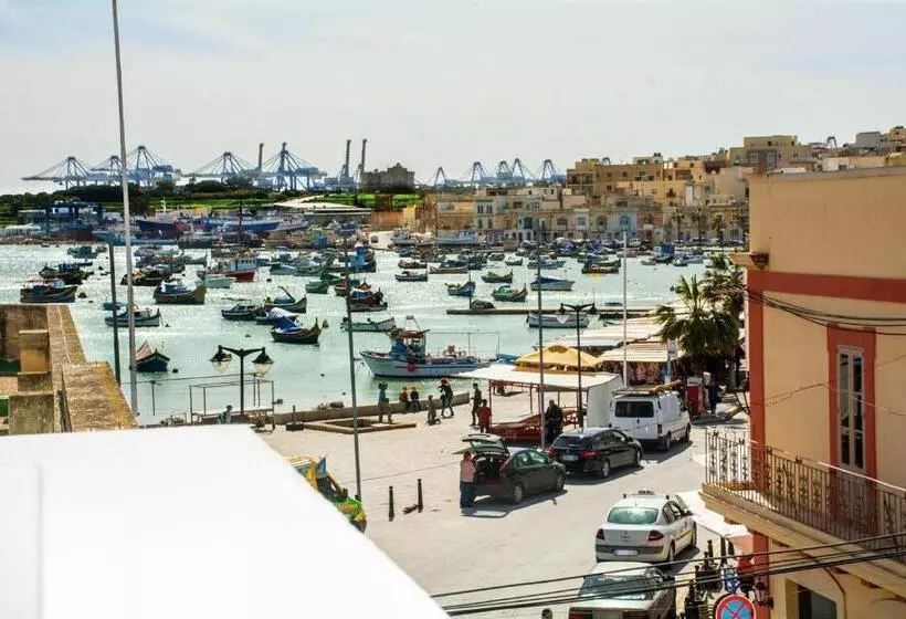 تختخواب و صبحانه Fisherman S Cove Guesthouse