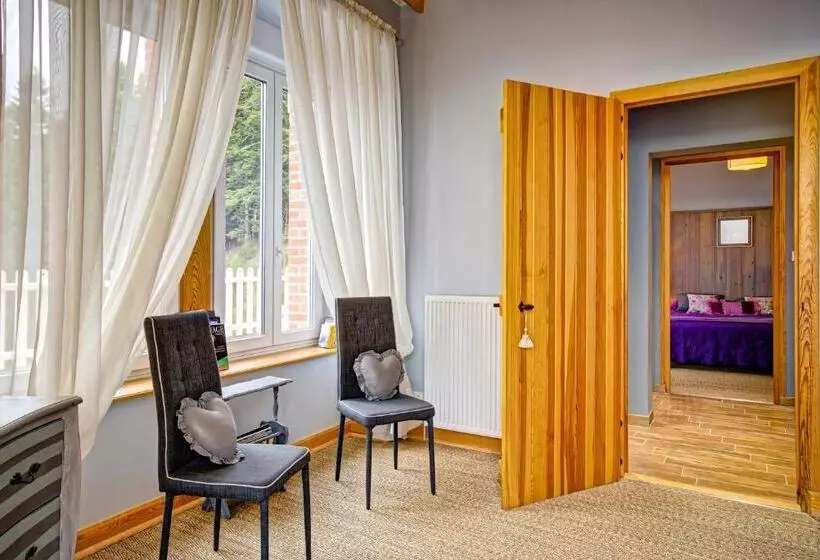 Aamiaismajoitus (B&B) Le Mont Besset