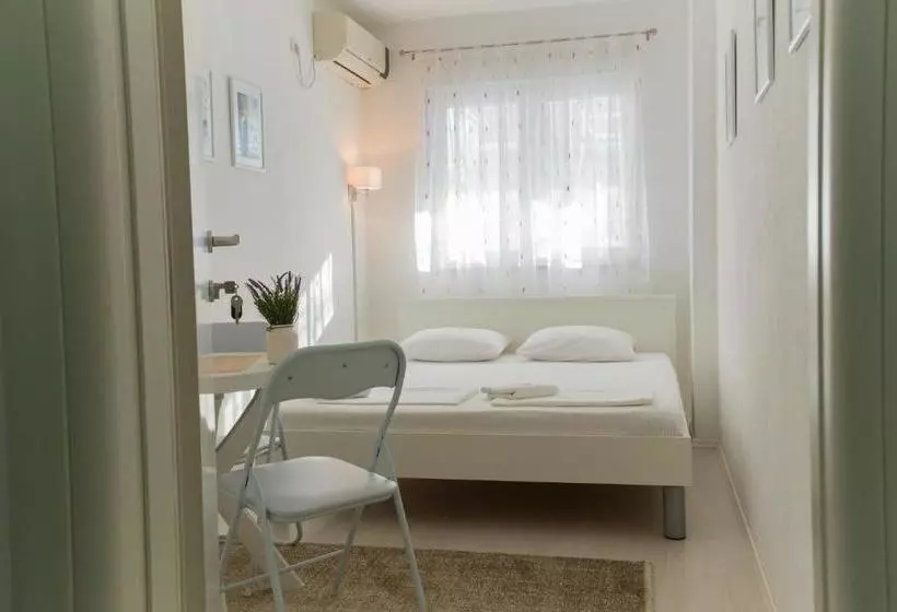 هاستل Guesthouse Aurora