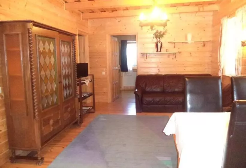 پانسیون Kinga House